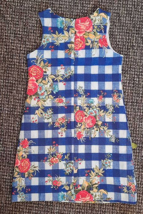 Нова рокля с пайети