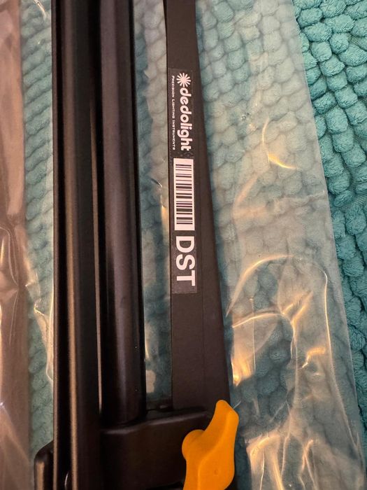 Oferta speciala trepiede Dedolight DST