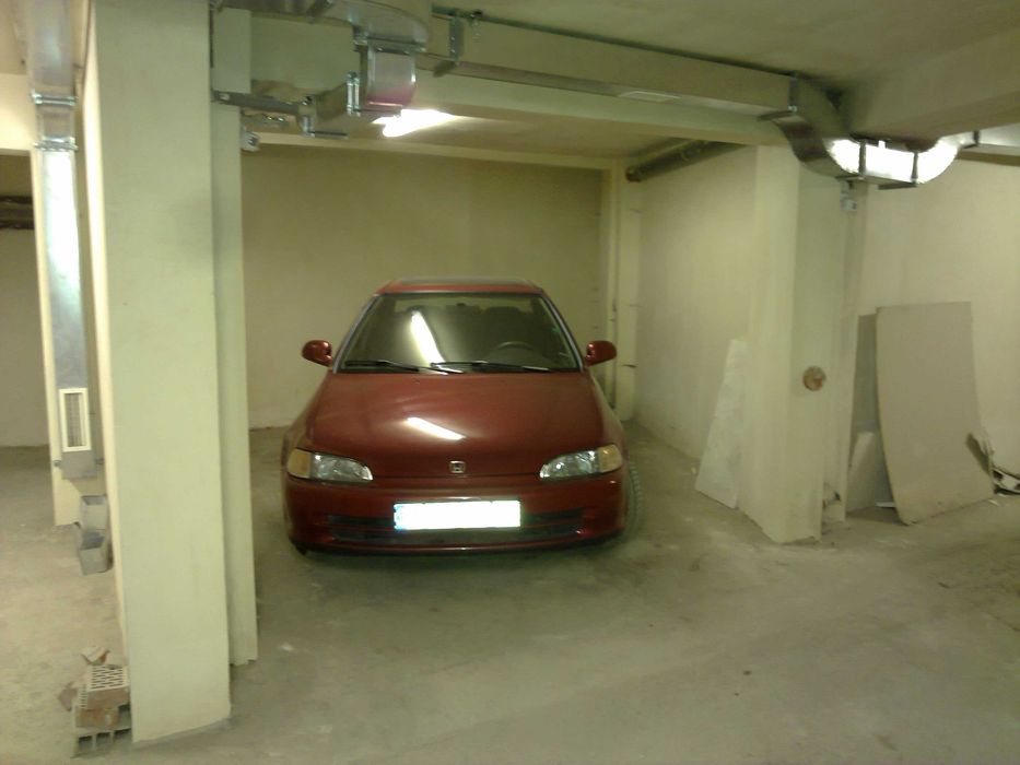 Дава се под наем Гараж / Паркомясто в София, Гео Милев - 19 кв.м за 119.34 € - Снимка #6