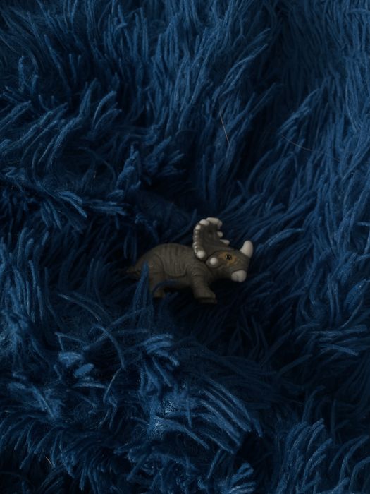 Игрушки Кинелр Джой динозавры