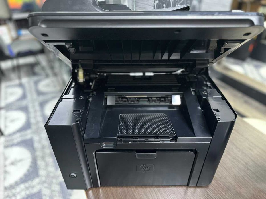 HP LaserJet Pro M1536dnf MFP — лазерное МФУ 4 в 1