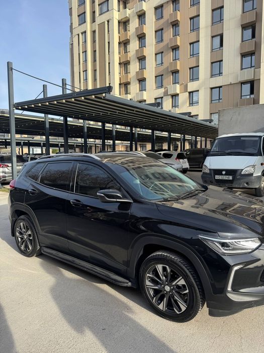 Treker 2023 Primier panarama lyukli