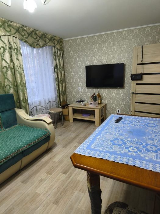 Продам 3к квартиру с ремонтом. 3 этаж