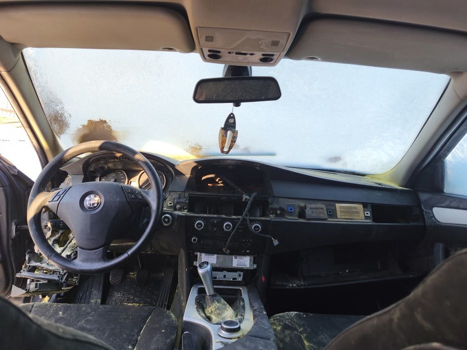 VAND BMW E61 520