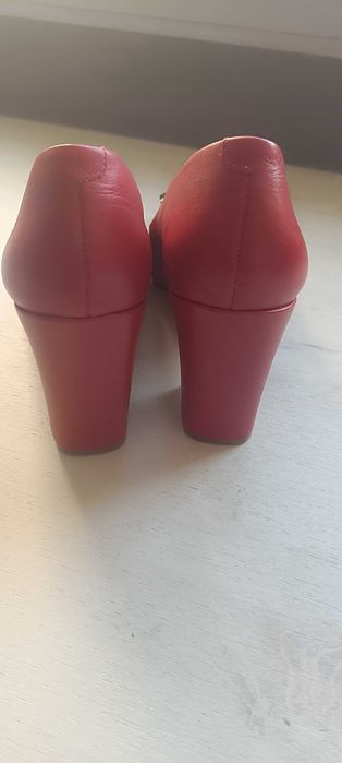 Страхотни "Veronela" - САМО ДНЕС 35 лв.