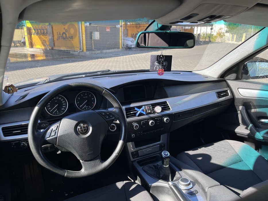 BMW E60 520i 2007