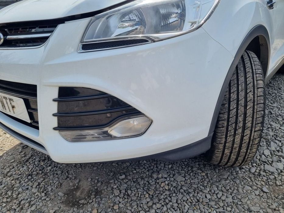 Bara fata Ford Kuga II 2012 - 2014 Frozen White 5D (1506) Diesel model fara spalatoare far