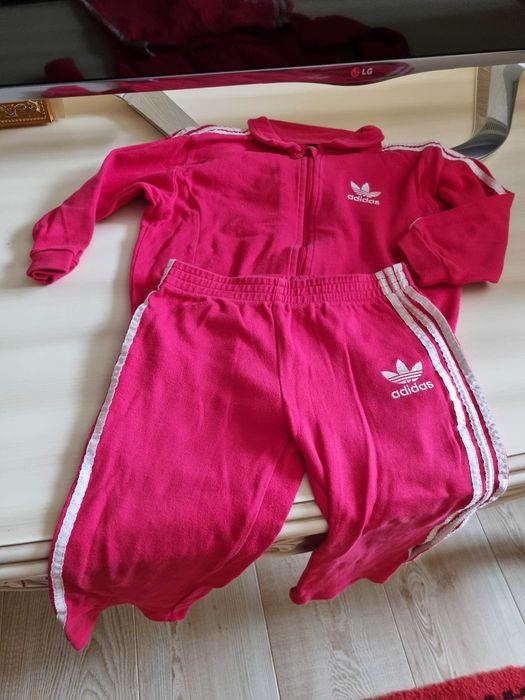 Вещи брендовые на девочку 2-3 годика