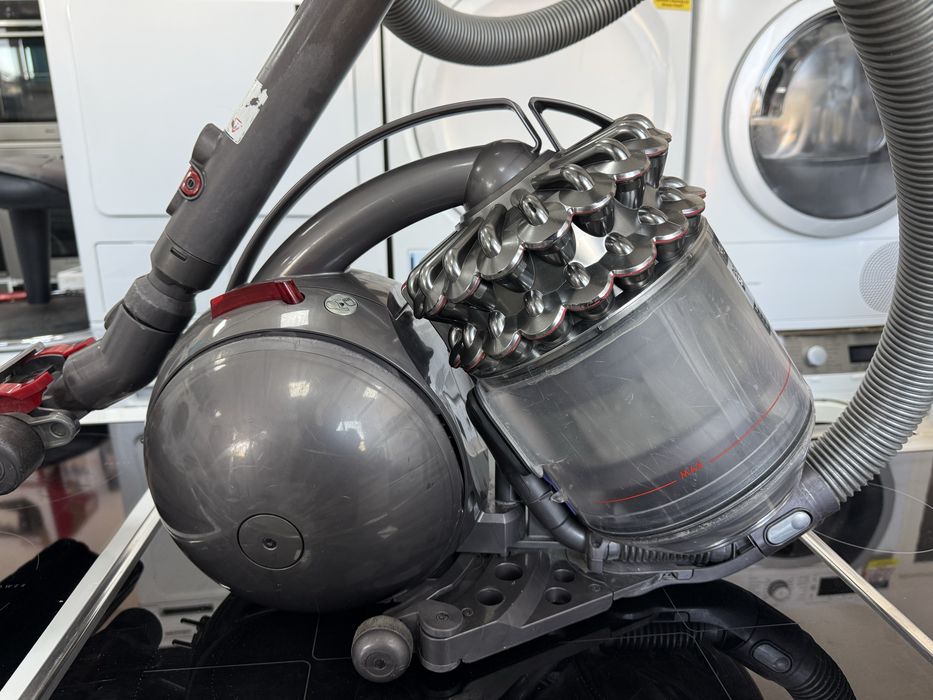 Прахосмукачка Dyson dc52