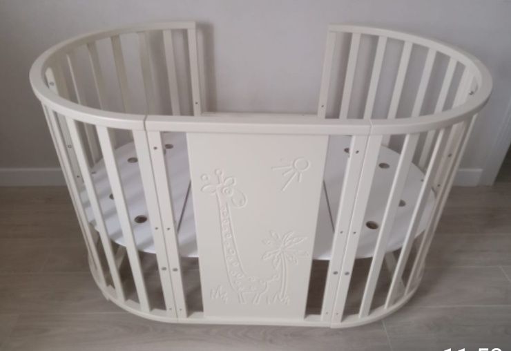 Детская кроватка манеж