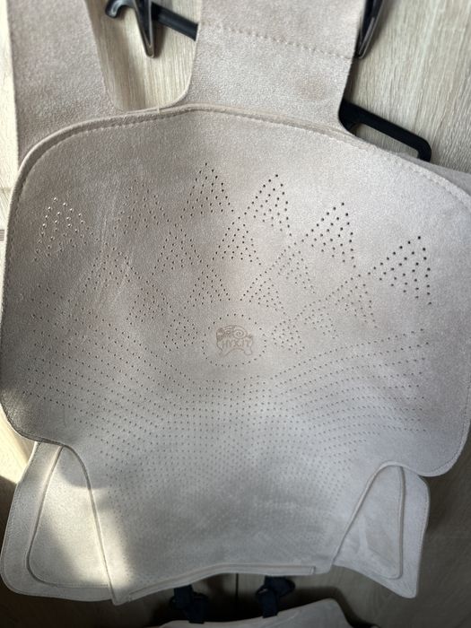 Продам чехол алькантара в отличном состояни