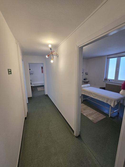 CABINETE DE TERAPIE MANUALĂ / Masaj / Kinetoterapie – De închiriat