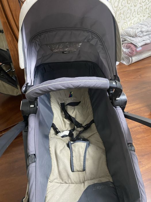 Детская коляска + кресло для авто