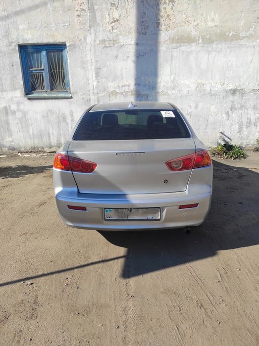 Автомобиль Митсубиси