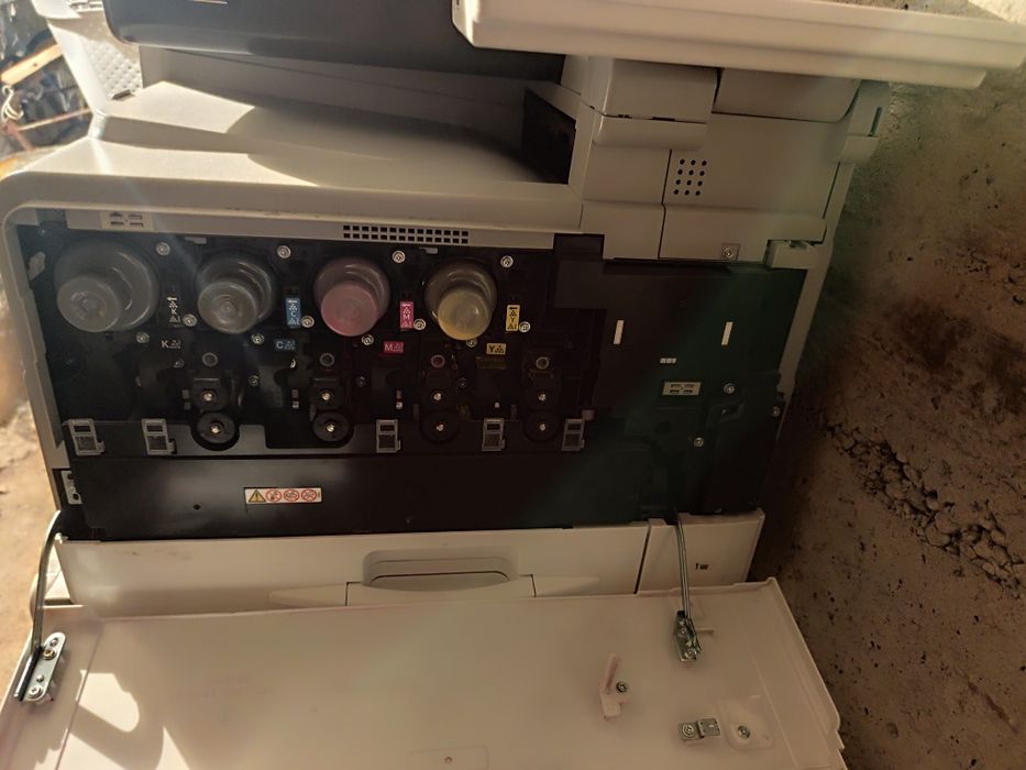 Imprimantă multifuncțională RICOH MP C306
