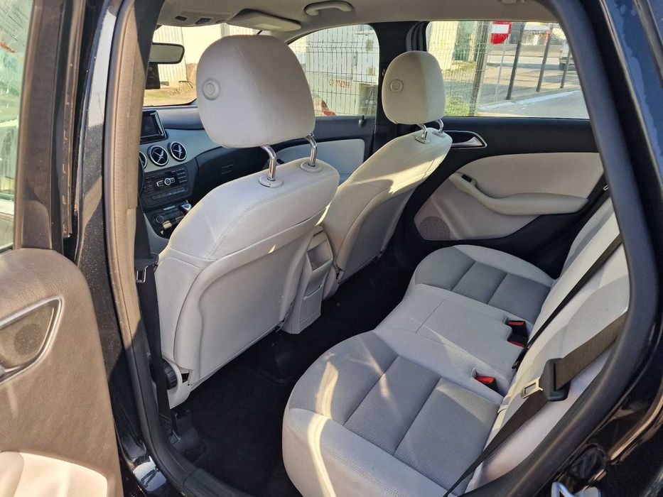 Mercedes Bclass 1.8CDI, an 2013, 238 000km