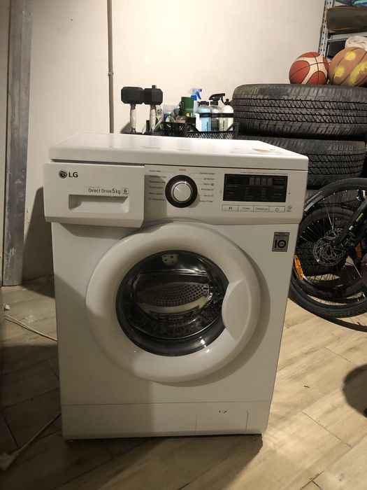 Продам стиральную машину