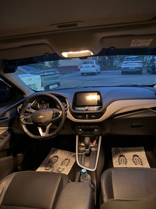 Chevrolet onix 2024 premier plus 3 ta detalda kraska bor tayyor mowina