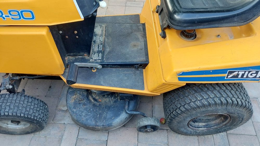 Tractoras gazon  stiga