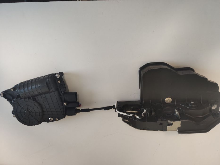 Предни брави с вакуум BMW F10  5/7 F10/F11/F01/F02