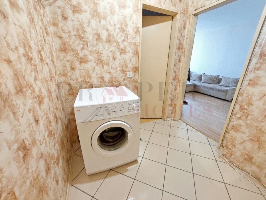 Дава се под наем Едностаен апартамент в Велико Търново, Колю Фичето - 40 кв.м за 204 € - Снимка #4