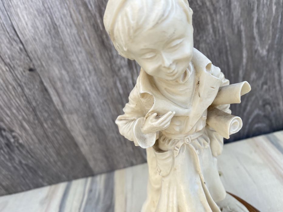 Италианска фигура авторска кападимонте