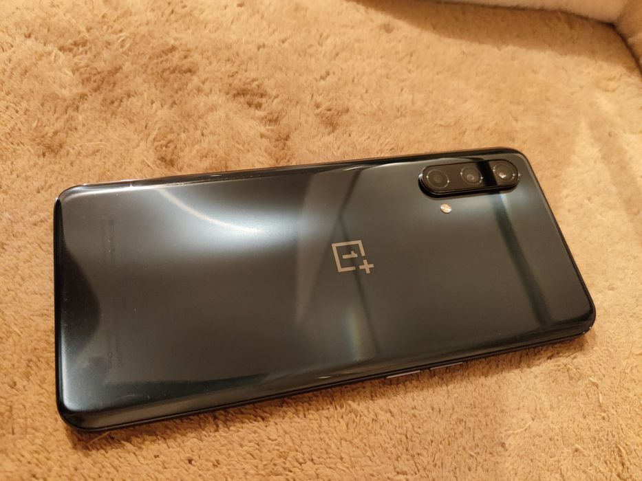 Продам Смартфон One Plus Nord CE 5G