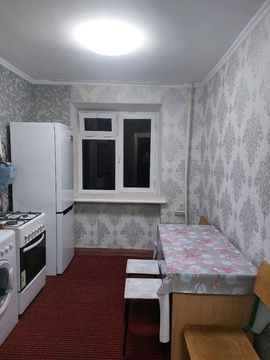 Срочна сдаётся 1 комнатная квартира БУЛЬВАР