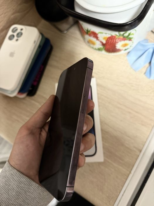 Продам айфон 14про 80акб