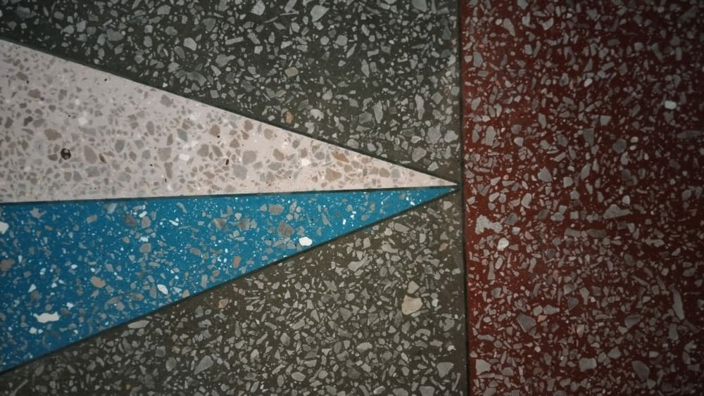 Полы из мраморной крошки