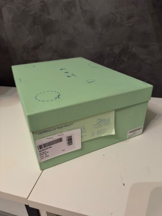 Off White Odsy-1000 tech low top sneakers