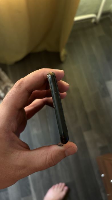 Продам не рабочий honor 8x