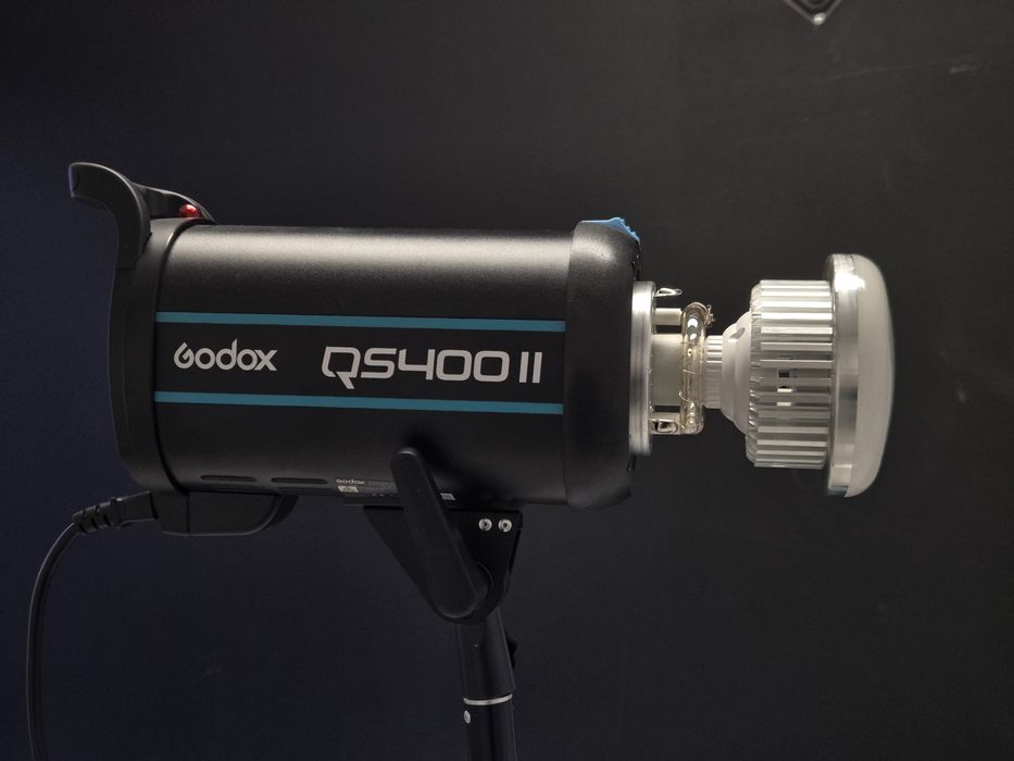 Godox QS400II X2 +  bec led 85w white pt video.