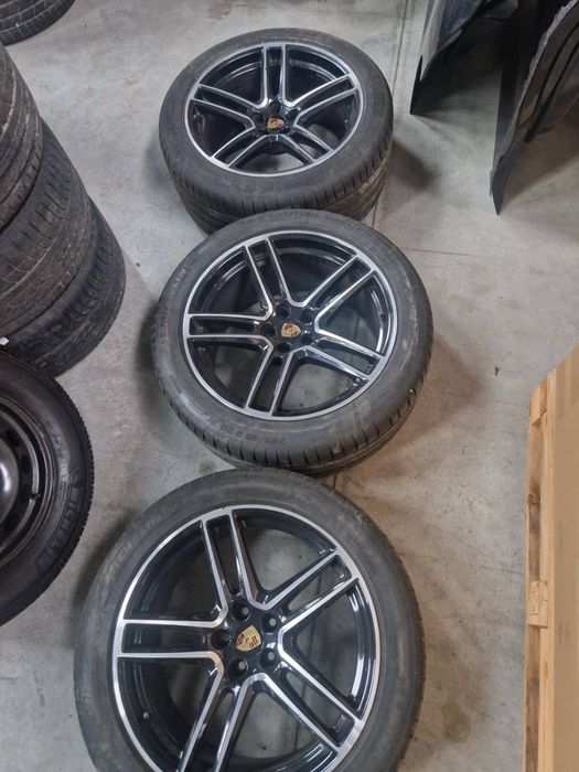 Джанти с гуми за Porsche macan спорт пакет