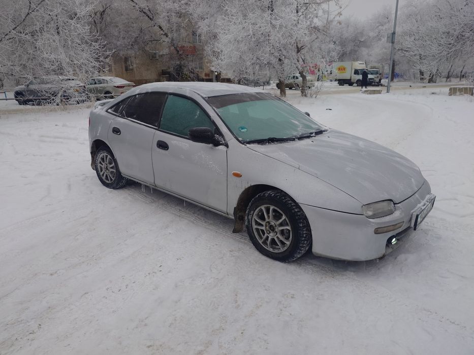 Продам в рассрочку Мазда 323F