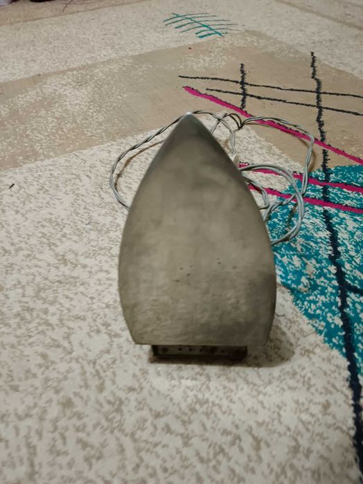 Советский       утюг