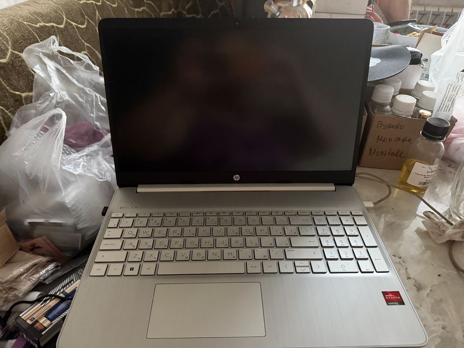 Ноутбук HP в идеальном состоянии