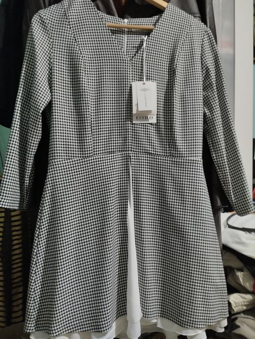 Нова дамска рокля.