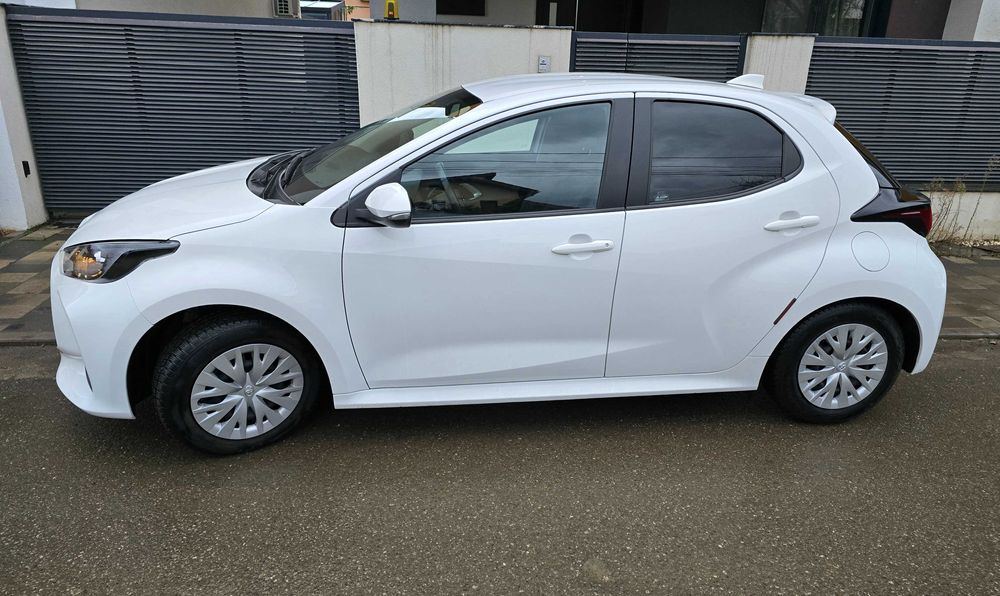 Toyota Yaris 2022 ,1.5L benzina , 23.360 km,in garantie Toyota