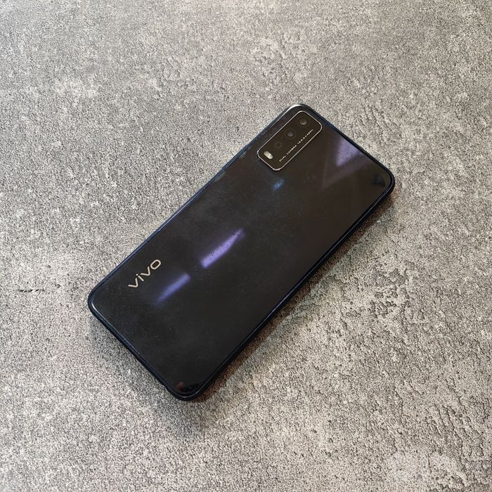 Vivo V2026 srochni sotiladi arzomchi