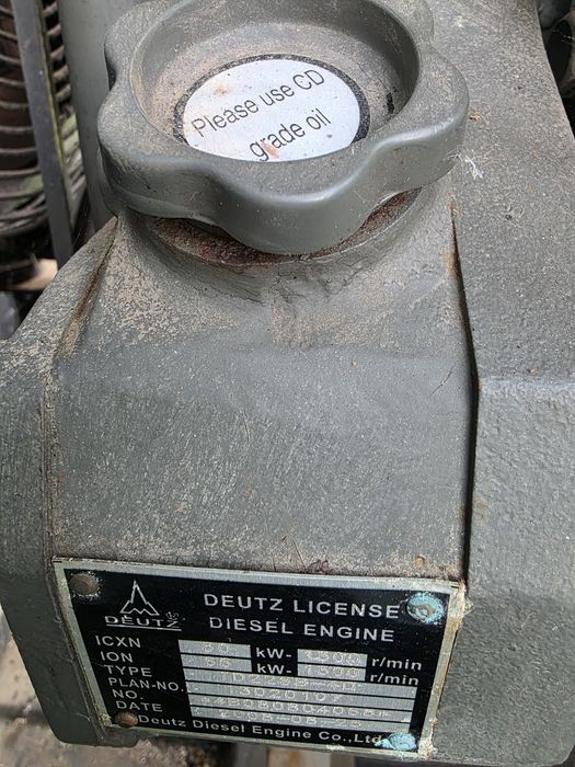 Vând generator cu automatizare Deutz