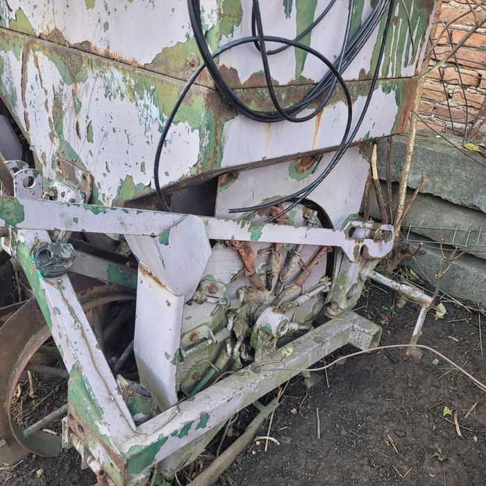 Vand plantatoare cartofi 4 randuri