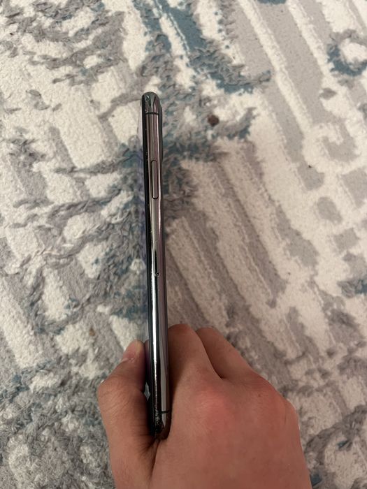 IPhone 11 pro max 64 gb в хорошем состоянии