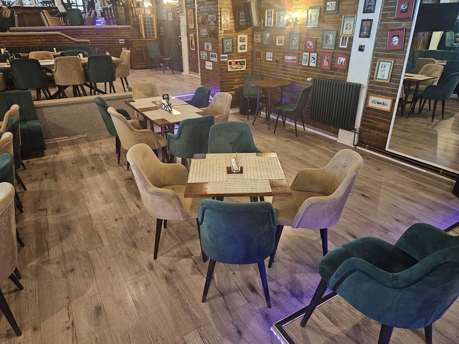 Mobilier bar canapele club pub terase