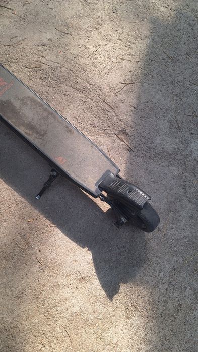 Электросамокат куго кирин