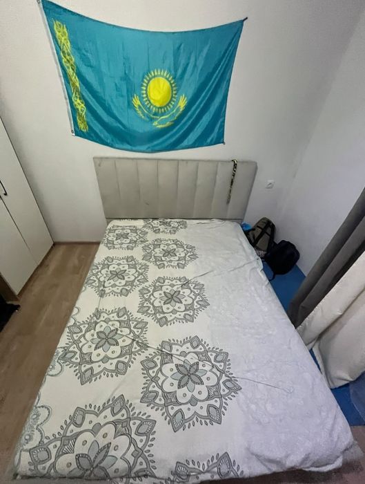 Продам кровать б/у