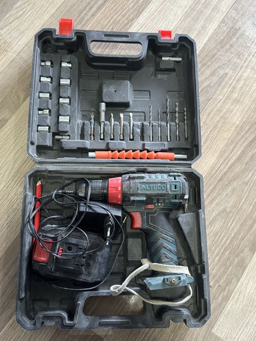 Шуруповерт Alteco