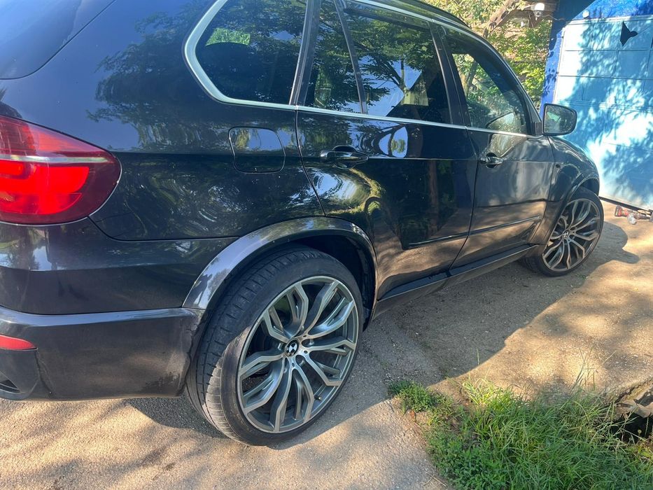 Jante aliaj bmw x5 x6 R22 in doua latimi
