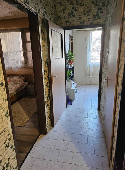 Продава се Двустаен апартамент в Пловдив, Кършияка - 65 кв.м за 1454 €/кв.м - Снимка #4