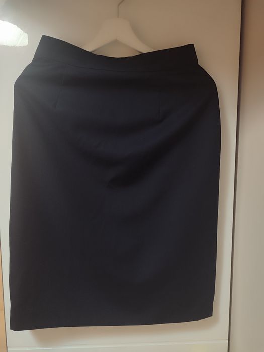 MARELLA 100%Vergin Wool